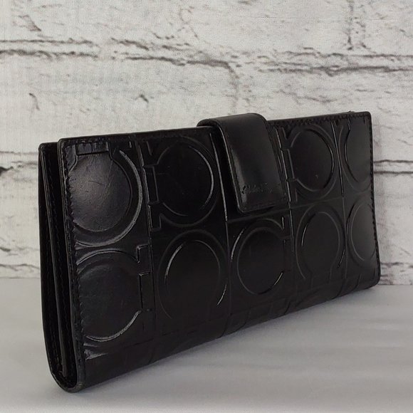 'SALVADOR FERRAGAMO' EMBOSSED LEATHER BI-FOLD WALLET, DUST BAG & BOX GIFT SET - Picture 3 of 16